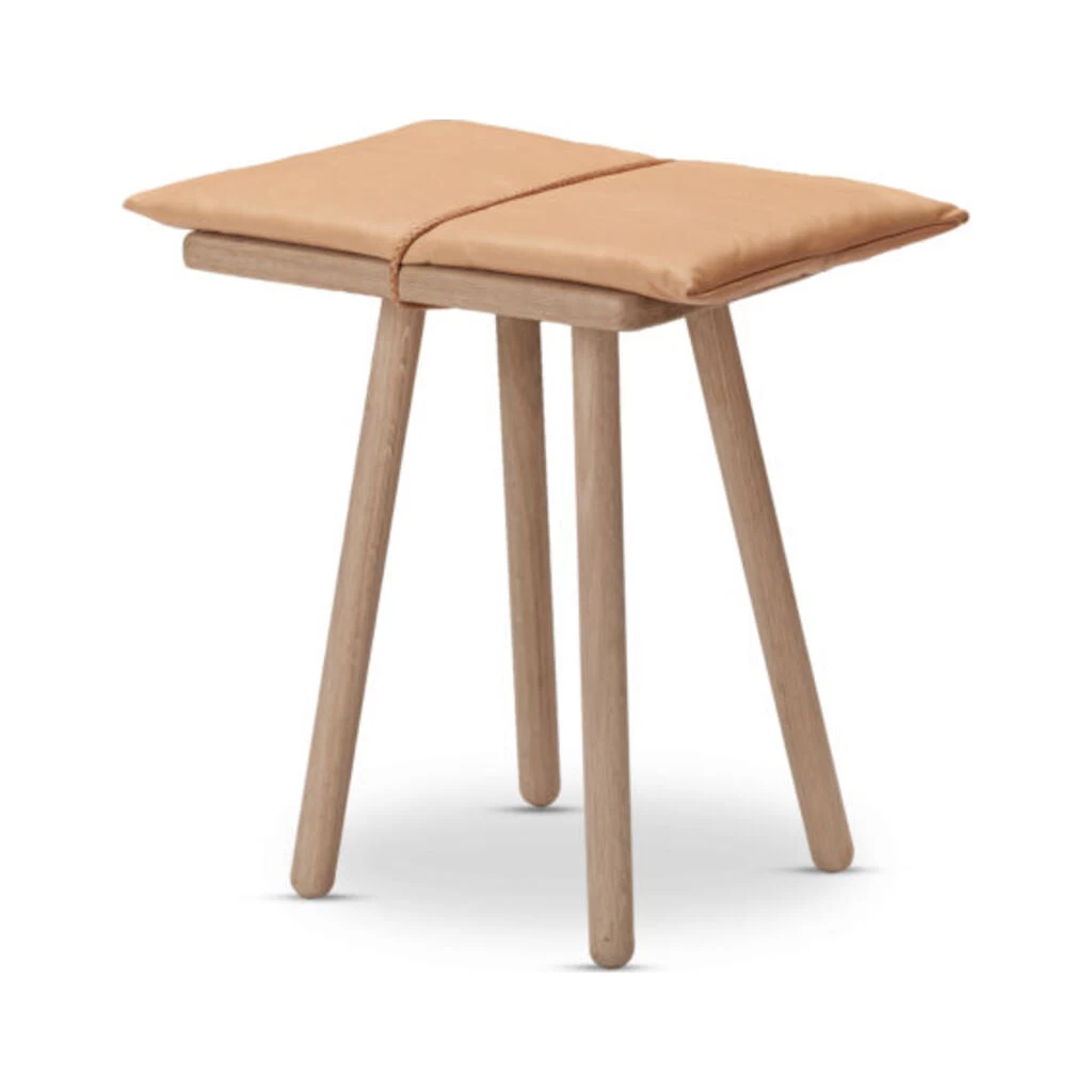 Skagerak Georg Jubilee Stool | Leather Oak 3 Skagerak Georg Jubilee Stool | Leather Oak