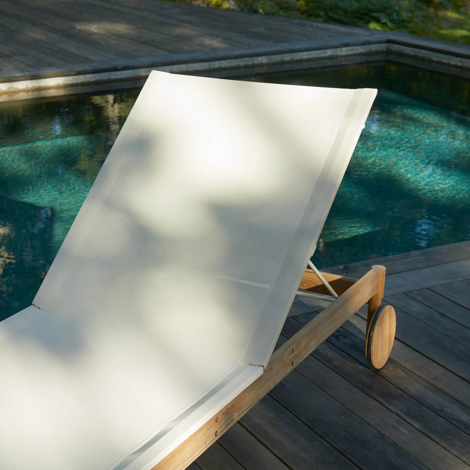 Pelagus Sunbed By Skagerak 5 Pelagus Sunbed By Skagerak - Image 3